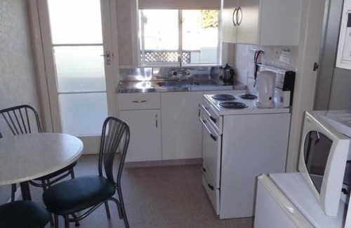 Cambridge Hotel | Cambrian Lodge Motel