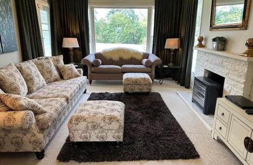 Cambridge House | Cambridge Cottage - Self Catering Holiday House