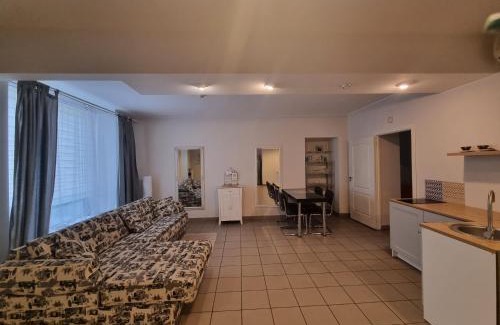 Centrs Apartment | CAMELLIA STUDIO apartment & parking