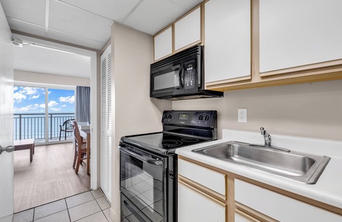 Myrtle Beach Apartment | Camelot By the Sea