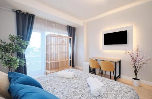 Quartiere XXIX Ponte Mammolo House | Camera con bagno privato, balcone, parcheggio gratis, 20 min dal Colosseo