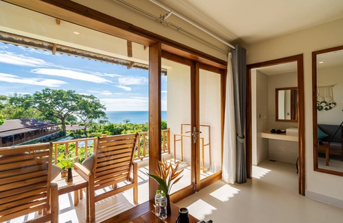 Ong Lang Hotel | Camia Resort & Spa