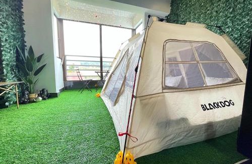 Genting Highlands Apartment | Camp in Style with Indoor Balcony Adventures at Genting