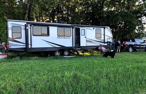 Lynden RV Rental | Camp in The Country From the Comforts of Your RV