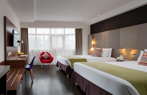 Zhonglou Shangquan Hotel | Campanile Xi'an Bell Tower Huimin Street