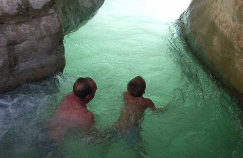 Tallard House | Camping 3 étoiles - ccbbahg