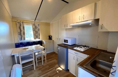 Athee House | Camping 3 étoiles - efaida