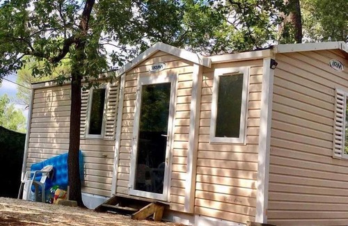Peynier House | Camping 3 étoiles - Piscine - ccbbhge