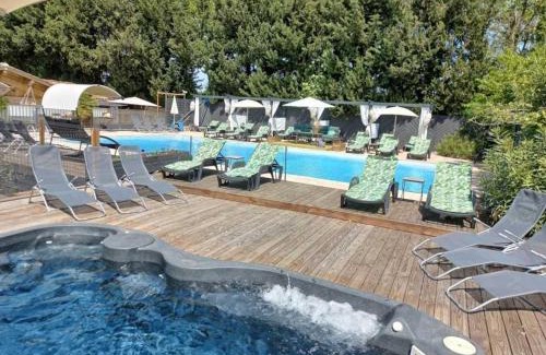 Paluds de Noves Other | Camping 4 étoiles - Piscine - eehf0d