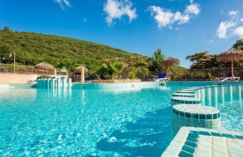 Saint-Pons-de-Thomieres RV Rental | Camping Les Cerisiers du Jaur