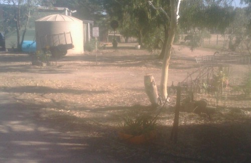 Stawell Bed & Breakfast | Camping with a bit of luxury