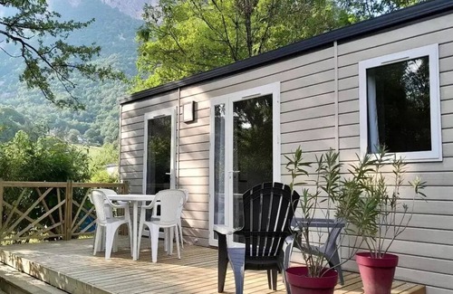 Culoz House | Campsite Le Colombier * - Premium mobile home 2 bedrooms 5 people