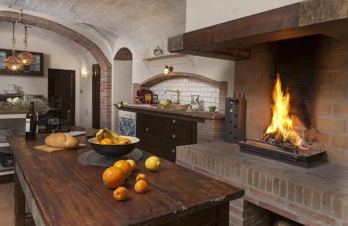 Ventallo House | Can Barrina