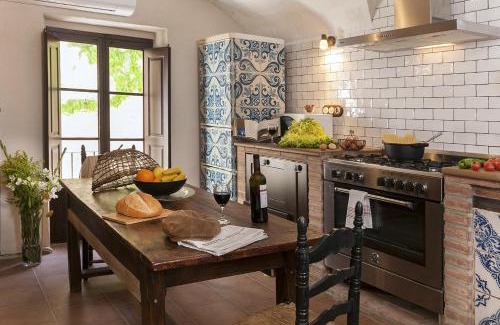Ventallo House | Can Barrina