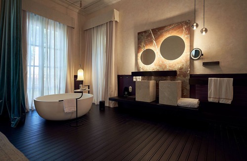 La Llotja-Born Hotel | Can Bordoy Grand House Hotel GL Preferred Hotel