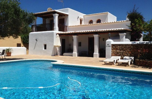 Sant Carles de Peralta House | Can Gat