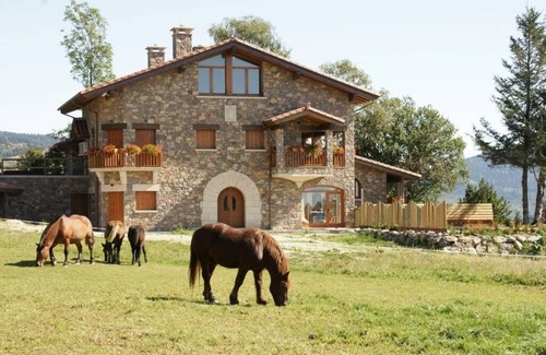 Mollo Ski Chalet | Can Pletis Chalet in the Pyrenees