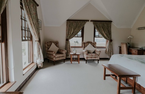 Paarl House | CANA Vineyard Guesthouse