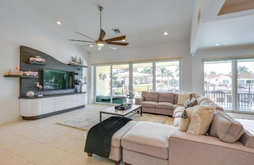 Lighthouse Point House | Canal Access and Pool Lighthouse Point Getaway!