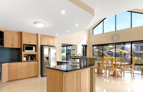 Wannanup House | Canal Escape in Wannanup