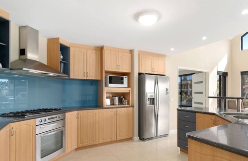 Wannanup House | Canal Escape in Wannanup