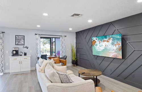 Bay Crest Park House | Canal views, dock, MANATEES, pool and more!