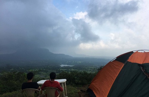 Uddar RV Rental | Canary Forest Camping