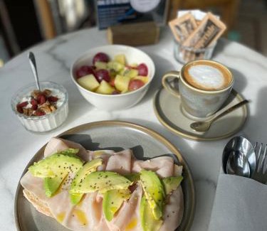 Central District Bed & Breakfast | CANDIL SUITE Realejo