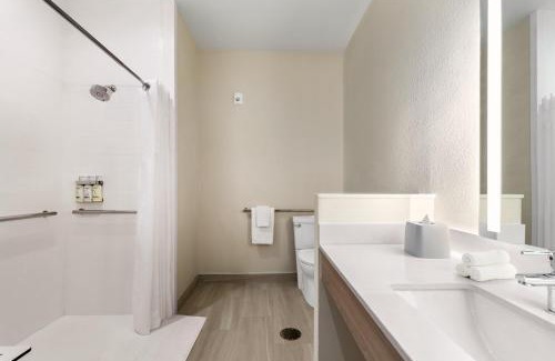 Bessemer Hotel | Candlewood Suites Bessemer - Birmingham SW by IHG
