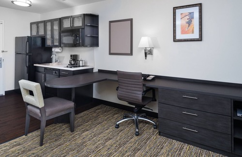 Lacey Hotel | Candlewood Suites Olympia/Lacey by IHG