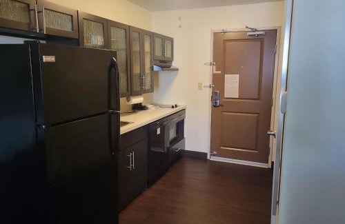 Smyrna Hotel | Candlewood Suites Smyrna - Nashville by IHG