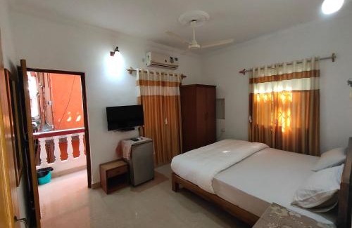 Baga House | Candolim Beach Vaddo 15