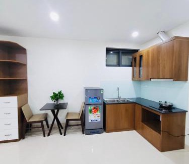 Dich Vong Hau Apartment | candy studio- 84 trần thái tông