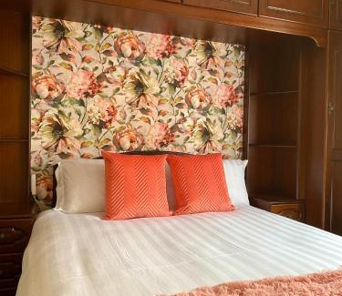 Drumshanbo House | Canice Mooney Self Catering Holiday Home