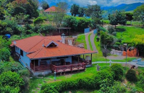 Sao Bento do Sapucai House | Canto da Felicidade - vista espetacular