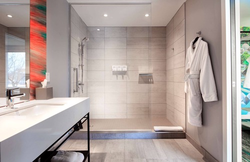 Moncton Hotel | Canvas Moncton, Tapestry Collection by Hilton