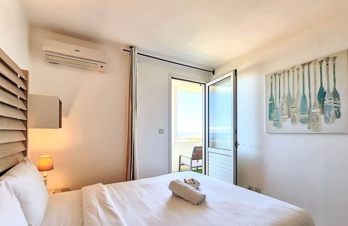 Carosse Apartment | Cap Horizon, T3 with sea view in Saint-Gilles les Bains