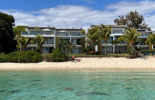 Wolmar Apartment | Cap Ouest Beachfront Luxury Penthouse & Apartment