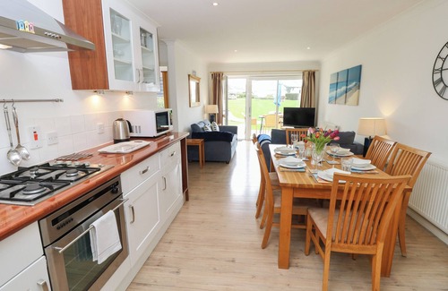 Yarmouth Cottage | Cape A1
