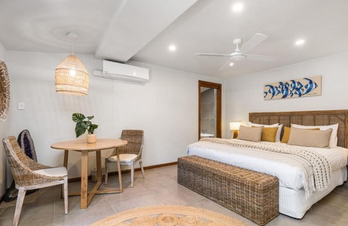 Skinners Shoot House | Cape Byron Suite 6