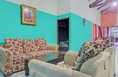 Ciloto Hotel | Capital O 92867 Villa Raggal