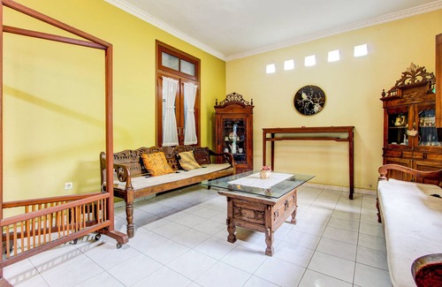 Ngaglik Hotel | Capital O 93938 Wisma Pamungkas Syariah