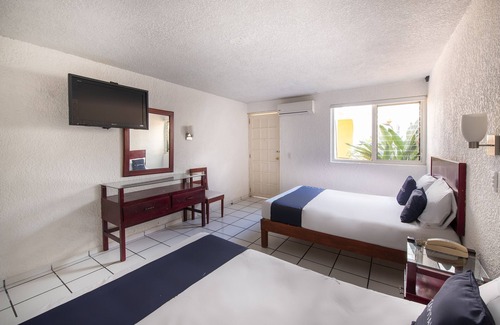 Ciudad Guzman Hotel | Capital O Colón, Ciudad Guzmán Jalisco