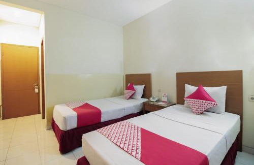 Bandung Hotel | Capital O Galaxy Inn