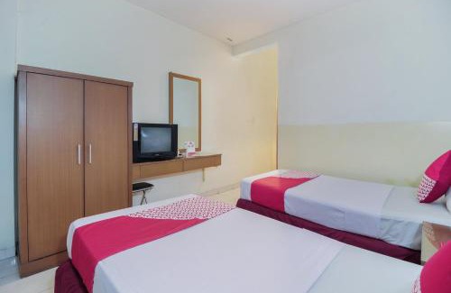 Bandung Hotel | Capital O Galaxy Inn