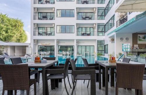 Na Kluea Hotel | Capital O I-Talay Resort
