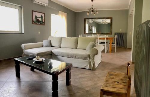 Anthousa Apartment | Captain Michalis house