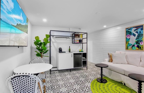 Bradenton Beach Hotel | Captain's Quarters at Anna Maria Island Inn