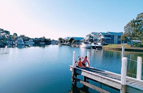 Paynesville Apartment | Captains Cove 1st Floor Spa Luxury Apartments - Free Netflix