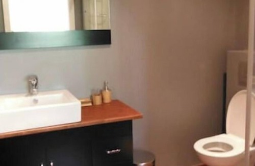 Carcans Plage Apartment | Carcans Plage: in the forest, 2 minutes away from the beach